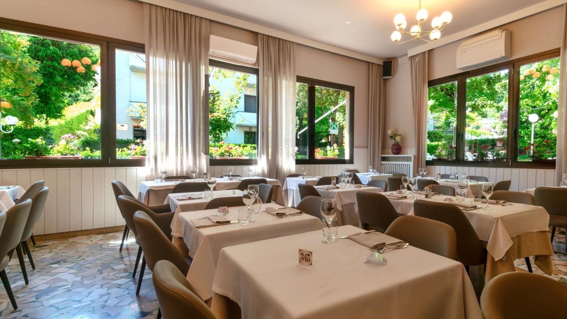 Hotel Falco D'Oro Tole Εξωτερικό φωτογραφία