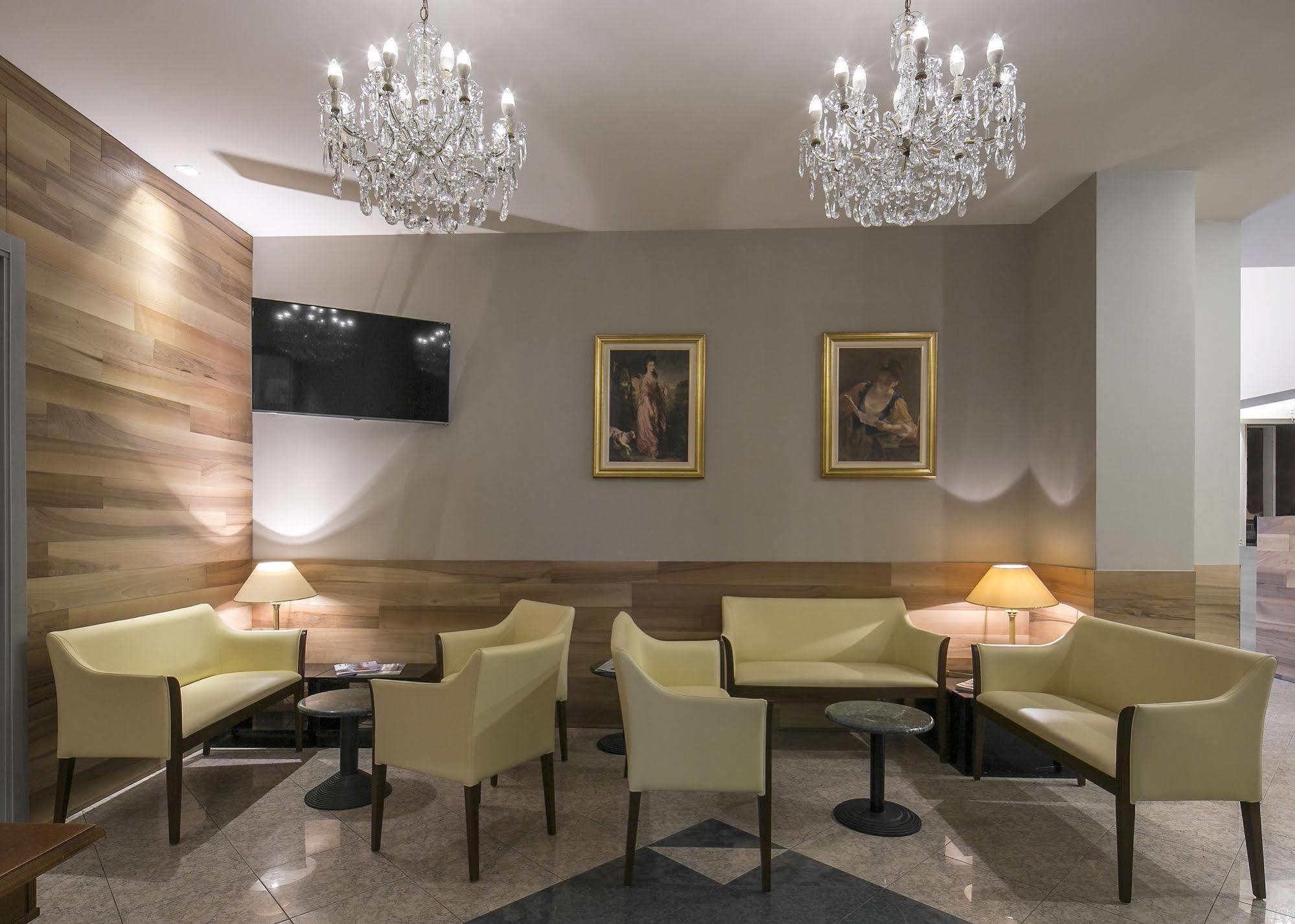 Hotel Falco D'Oro Tole Εξωτερικό φωτογραφία